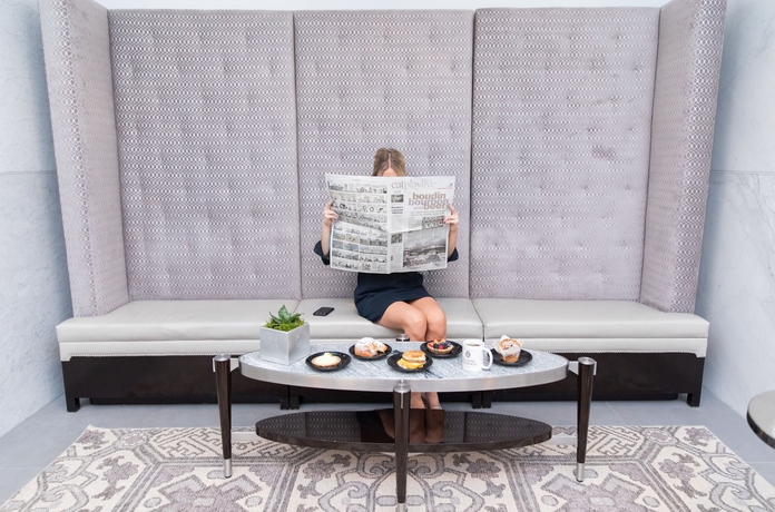 Imagen de los interiores del Hotel The Jung And Residences. Foto 19