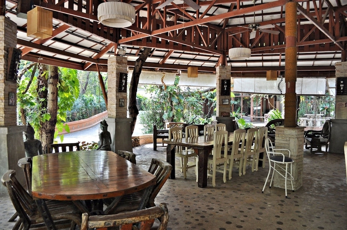 Imagen del bar/restaurante del Hotel The Jungle House Khaoyai. Foto 3