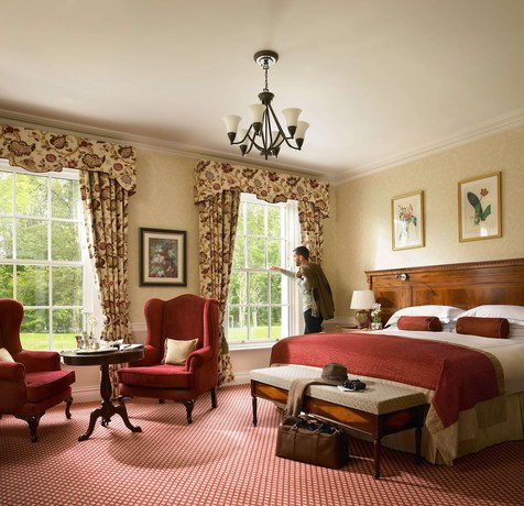 Imagen de la habitación del Hotel The K Club. Foto 8