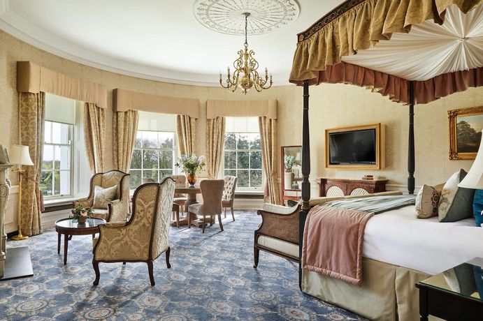Imagen de la habitación del Hotel The K Club. Foto 11