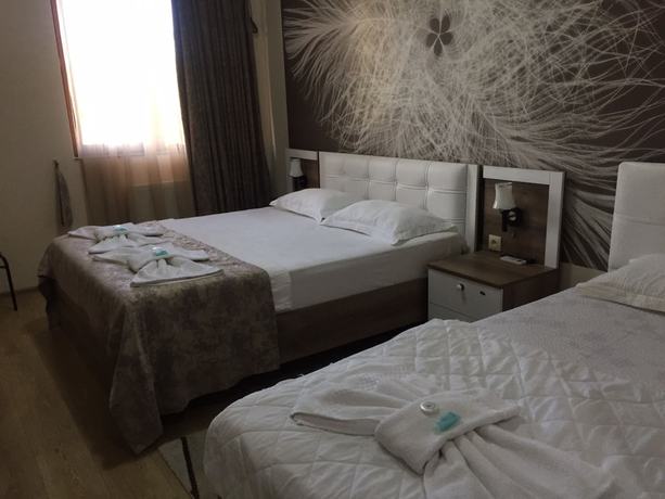 Imagen de la habitación del Hotel The K Tbilisi. Foto 12