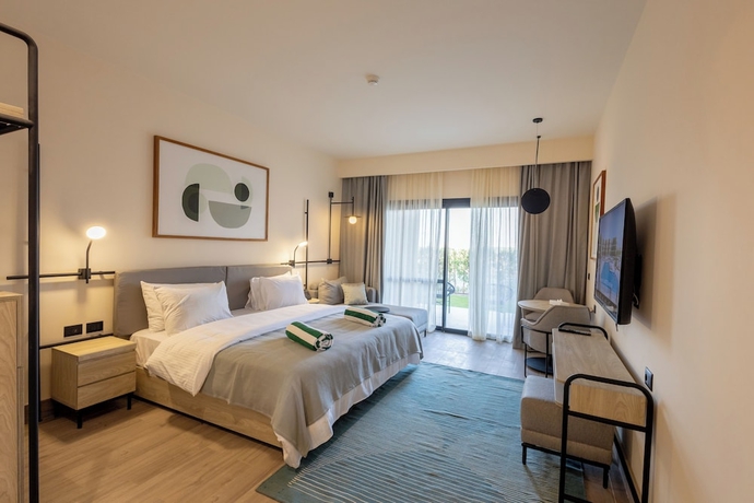 Imagen de la habitación del Hotel The Kaktus Somabay. Foto 7