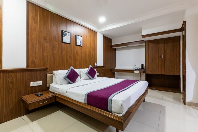 Imagen de la habitación del Hotel The Kalinga. Foto 16