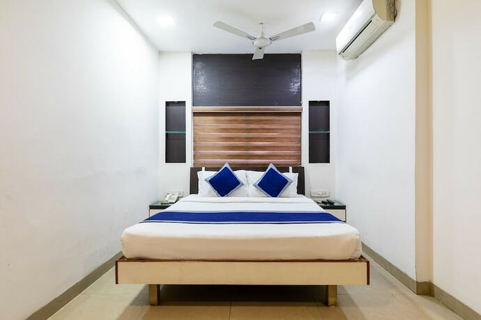 Imagen de la habitación del Hotel The Kalinga. Foto 17