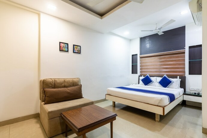 Imagen de la habitación del Hotel The Kalinga. Foto 19