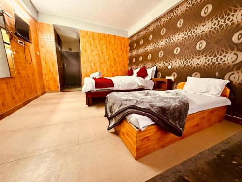 Imagen general del Hotel The Kanchan & Restaurant Manali. Foto 11