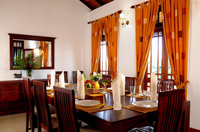 Imagen del bar/restaurante del Hotel The Kandyan Villa. Foto 5