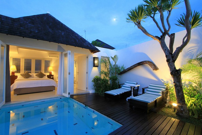 Imagen de la habitación del Hotel The Kanjeng Suites and Villas Seminyak. Foto 7
