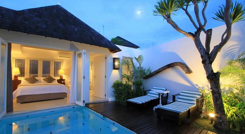 Imagen de la habitación del Hotel The Kanjeng Suites and Villas Seminyak. Foto 9