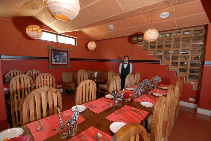 Imagen del bar/restaurante del Hotel The Kantipur. Foto 2