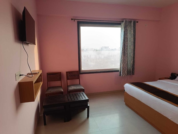 Imagen de la habitación del Hotel The Kapji Palace. Foto 6