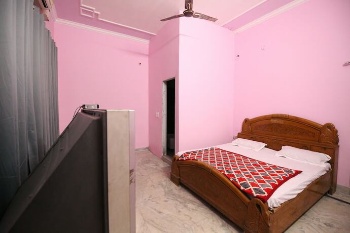 Imagen de la habitación del Hotel The Karnal Resort. Foto 18
