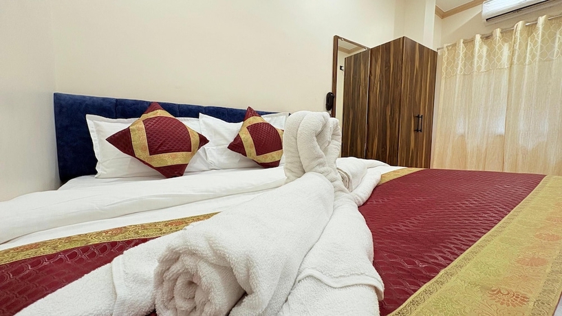 Imagen de la habitación del Hotel The Kashi Elegance Varanasi. Foto 13