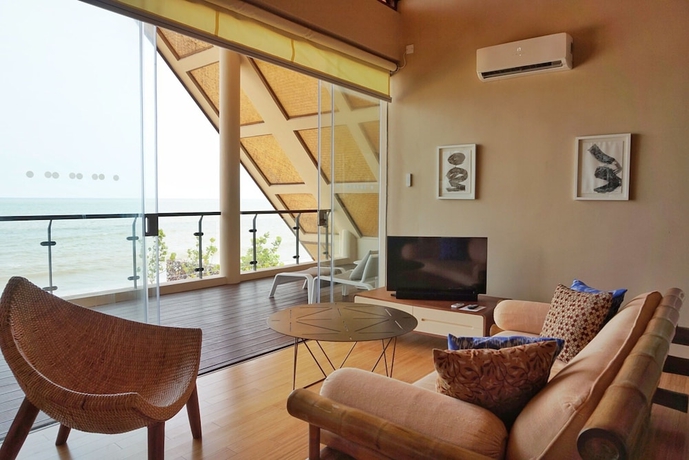 Imagen de la habitación del Hotel The Kasturi. Foto 6