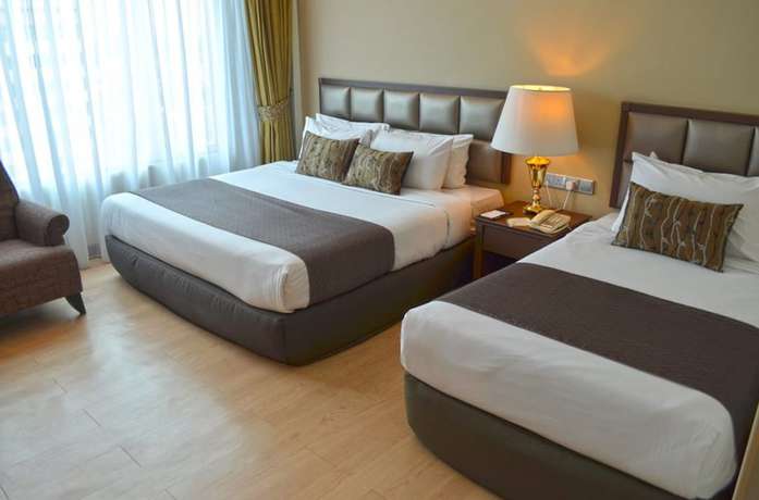 Imagen de la habitación del Hotel The Katerina. Foto 2