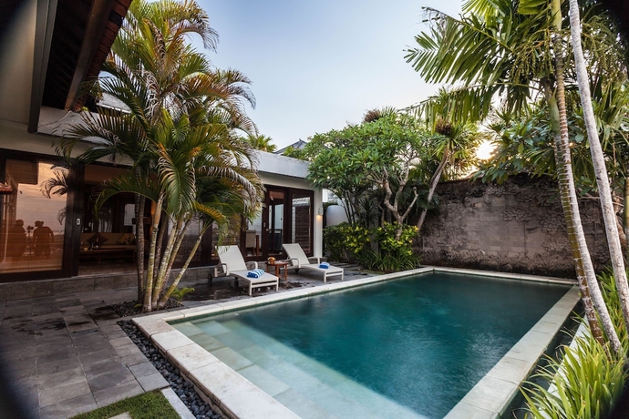 Imagen de la habitación del Hotel The Kawan Jimbaran. Foto 6