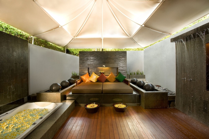 Imagen de los interiores del Hotel The Kayana Villa. Foto 10