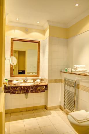 Imagen de la habitación del Hotel The Keadeen. Foto 12