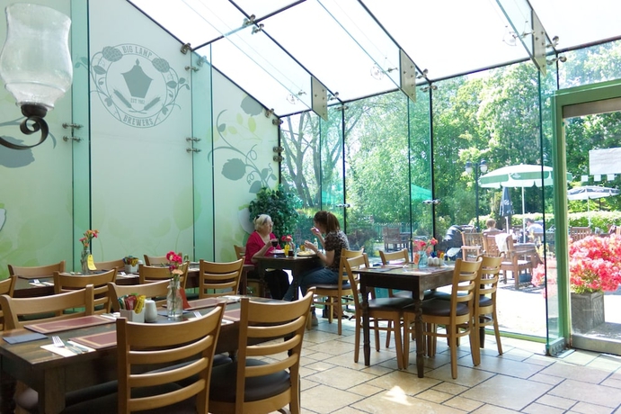 Imagen del bar/restaurante del Hotel The Keelman and Big Lamp Brewery. Foto 6