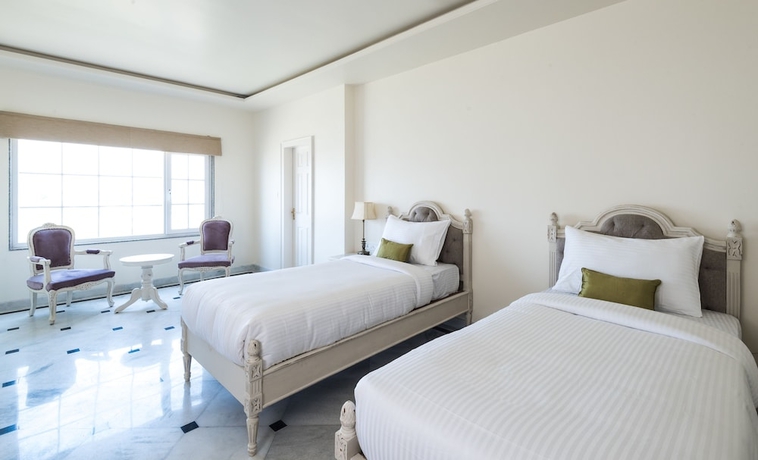 Imagen de la habitación del Hotel The Kehloor. Foto 7