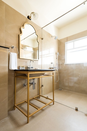 Imagen de la habitación del Hotel The Kehloor. Foto 11