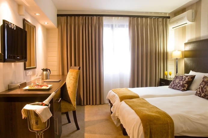 Imagen de la habitación del Hotel The Kelway. Foto 10