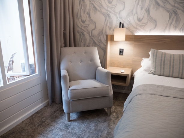 Imagen de la habitación del Hotel The Kelway. Foto 17