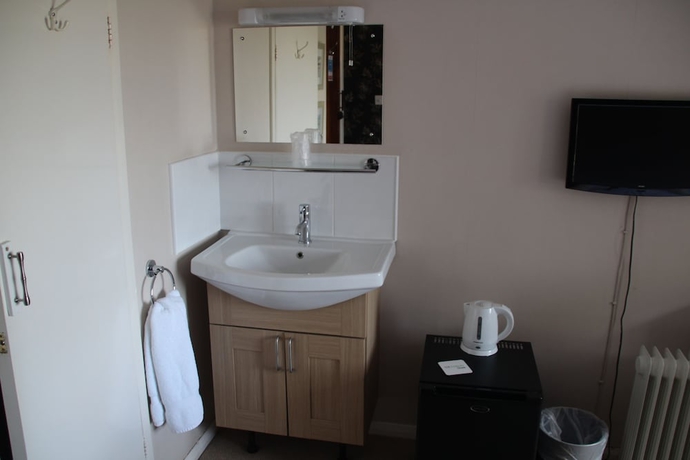 Imagen de la habitación del Hotel The Kenbury. Foto 5