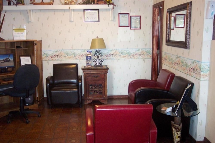 Imagen de los interiores del Hotel The Kennedy Tucson, SureStay Collection by Best Western. Foto 14