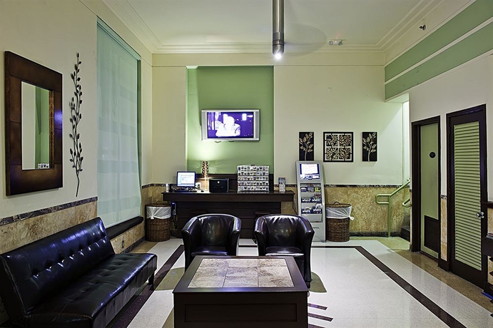 Imagen de los interiores del Hotel The Kent. Foto 13