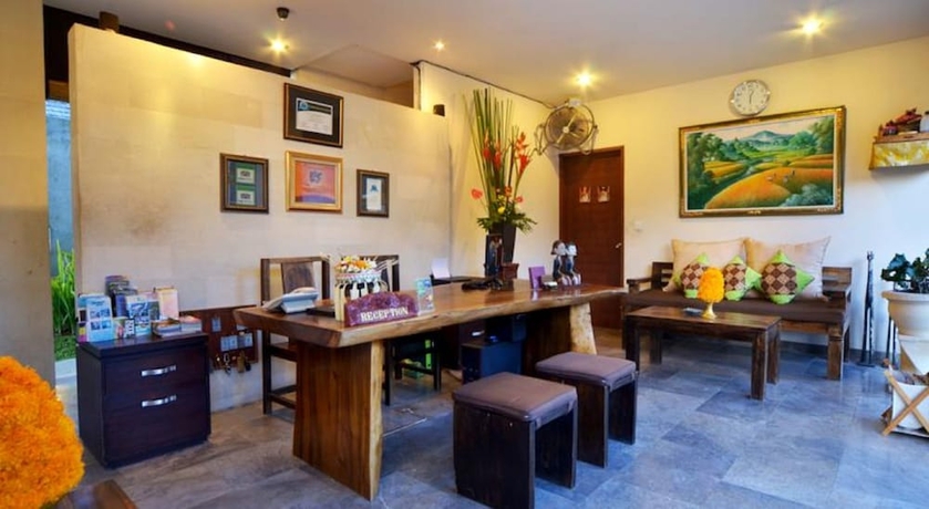 Imagen de los interiores del Hotel The Khayangan Dreams Umalas. Foto 13