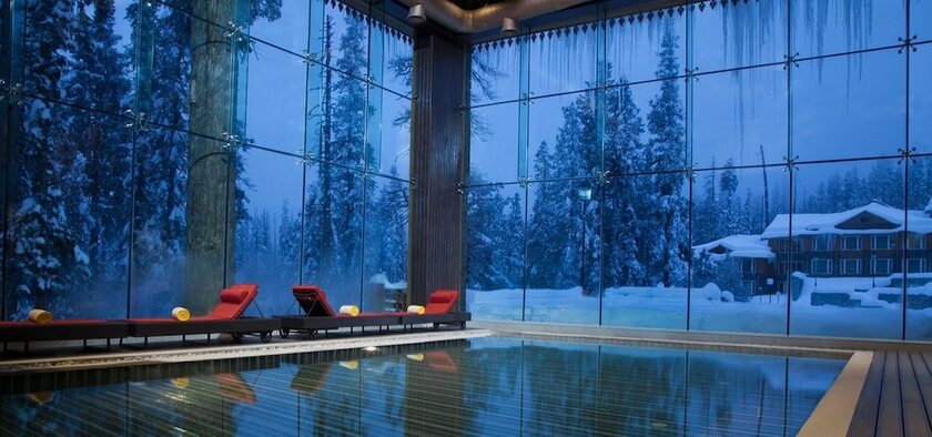 Imagen de la piscina del Hotel The Khyber Himalayan Resort and Spa. Foto 20