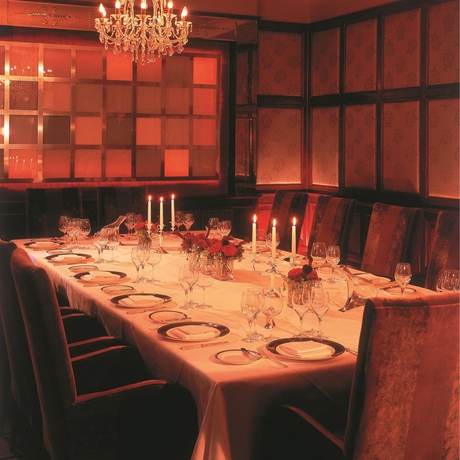 Imagen del bar/restaurante del Hotel The Killarney Park. Foto 2