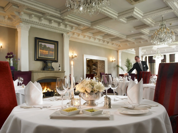 Imagen del bar/restaurante del Hotel The Killarney Park. Foto 4