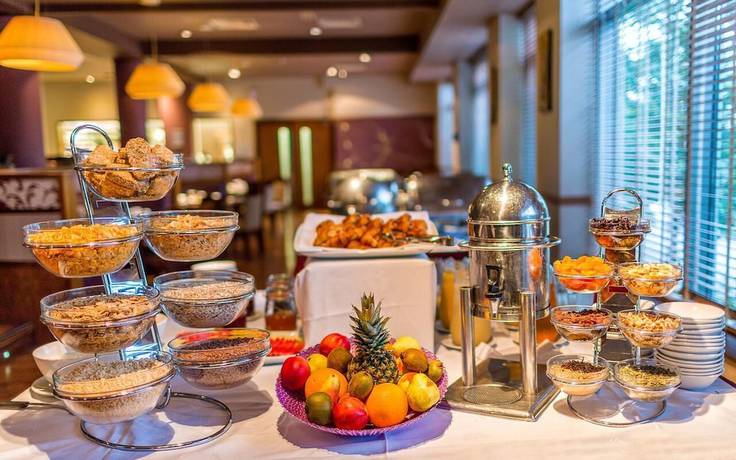 Imagen del bar/restaurante del Hotel The Killeshin. Foto 2