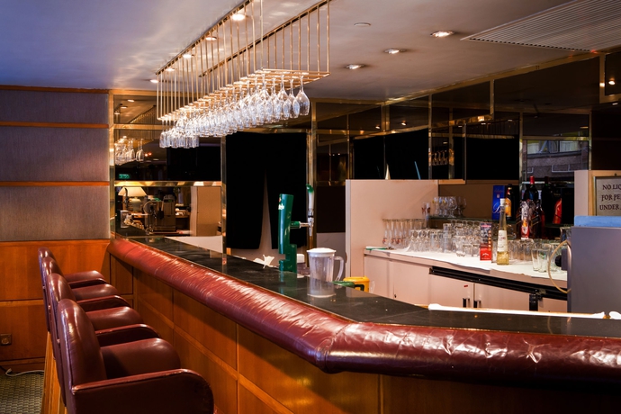 Imagen del bar/restaurante del Hotel The Kimberley. Foto 5