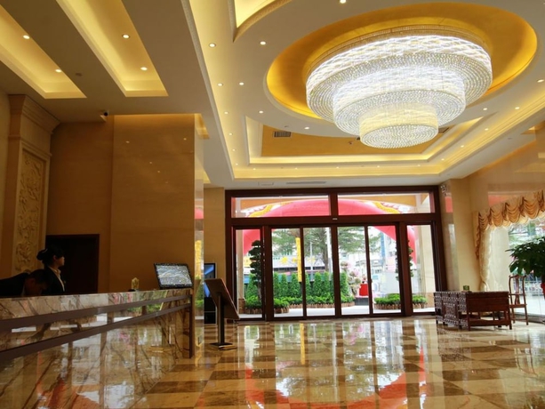 Imagen de los interiores del Hotel The King Lycra. Foto 9