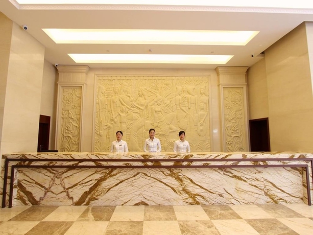 Imagen de los interiores del Hotel The King Lycra. Foto 10