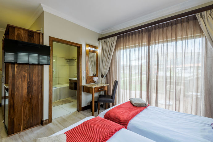 Imagen de los exteriores del Hotel The Kingdom Resort. Foto 10