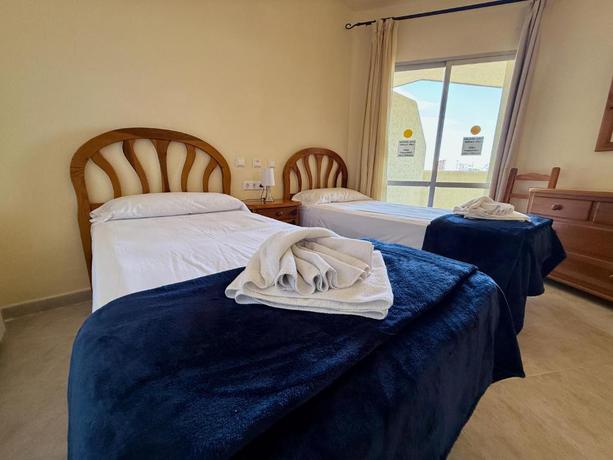 Imagen de la habitación del Hotel The Kingfisher Club Benal Beach. Foto 4