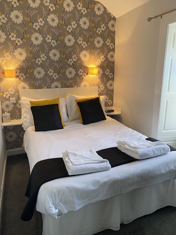 Imagen de la habitación del Hotel The Kings Arms. Foto 13