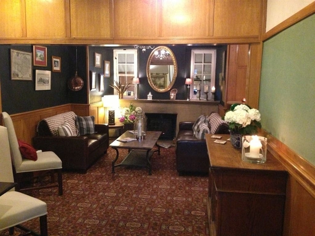 Imagen del bar/restaurante del Hotel The Kings Arms Inn. Foto 8