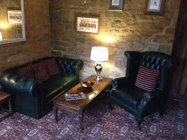 Imagen de los interiores del Hotel The Kings Arms Inn. Foto 17