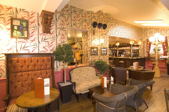 Imagen de los interiores del Hotel The Kings Arms and Royal. Foto 16