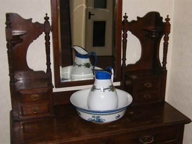 Imagen de los interiores del Hotel The Kings Head, Abergavenny. Foto 20