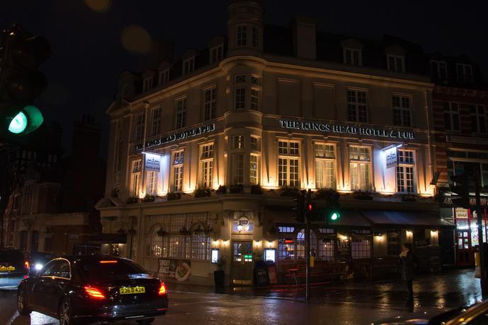 Imagen de los exteriores del Hotel The Kings Head. Foto 10