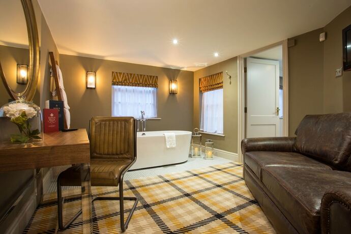 Imagen general del Hotel The King\'s Head. Foto 2