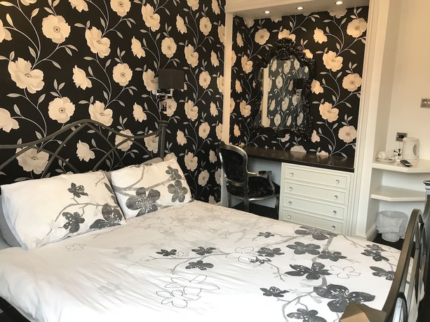 Imagen de la habitación del Hotel The Kings Head, Rochester. Foto 17