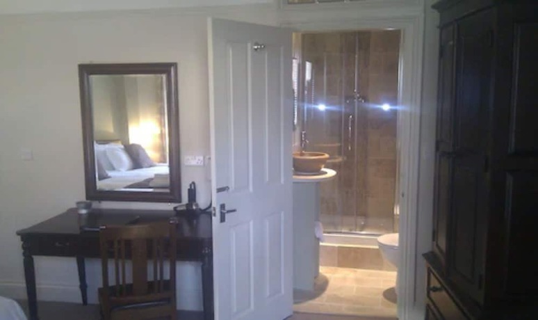 Imagen de la habitación del Hotel The Kings Head, Ross on Wye. Foto 16