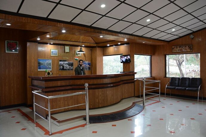 Imagen general del Hotel The Kings Kalindi Resort and Spa. Foto 2